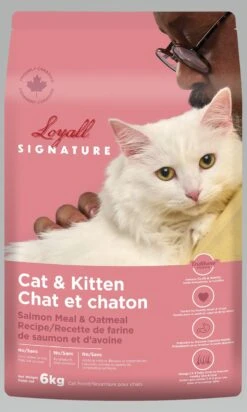 Loyall Signature Cat Kitten Food Salmon 6Kg
