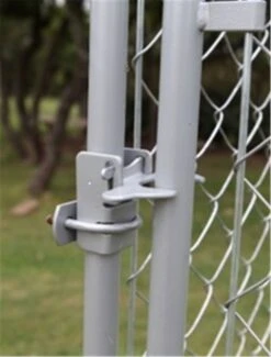 Petmate® Aspen Pet Chain Link Outdoor Dog Run Kennel -Pet Supply Store 39b8c277 7ad7 4050 a421 01c255111c18