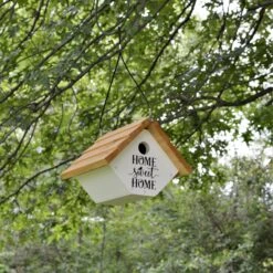 Natures Way® Farmhouse Wren House -Pet Supply Store b8b84bcc f538 44a0 a613 6e0e1115fc97