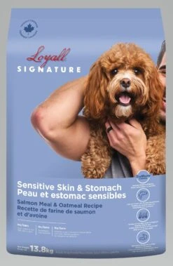 Loyall® Signature Sensitive Skin & Stomach Dog Food Salmon & Oatmeal 13.8kg